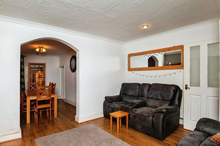 3 Bedroom Terraced House For Sale In Newtown Road, Hereford, HR4