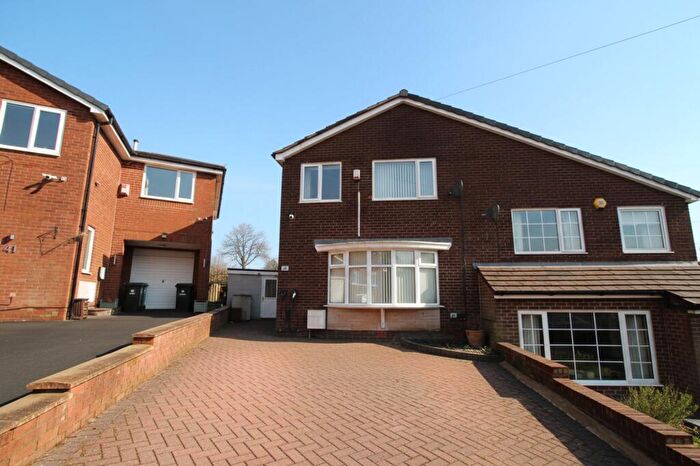 3 Bedroom Semi Detached House For Sale In Wordsworth Crescent, Littleborough, OL15