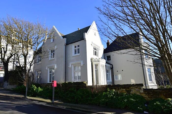 4 Bedroom Maisonette To Rent In St. Margarets Terrace, St. Leonards-On-Sea, TN37