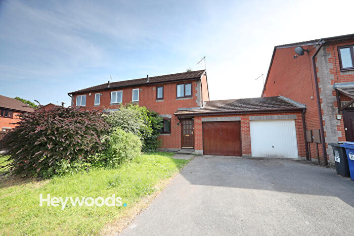 2 Bedroom End Of Terrace House To Rent In Salisbury Close, Madeley, CW3