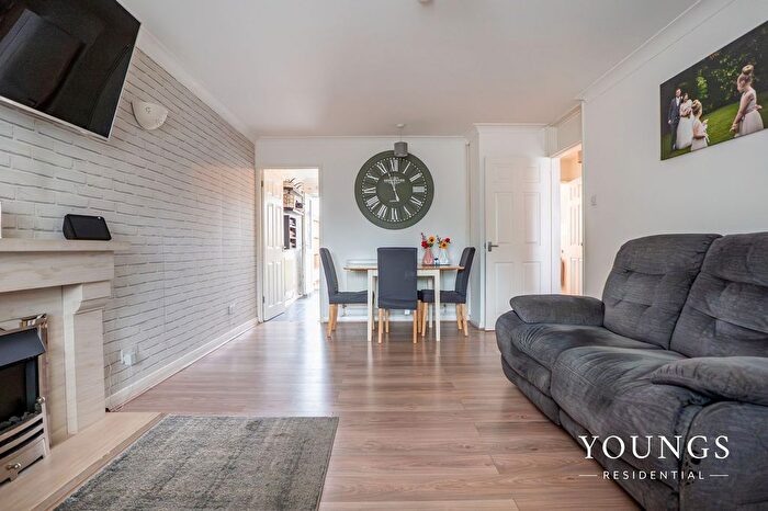 2 Bedroom Terraced Bungalow For Sale In The Goslings, Shoeburyness, SS3