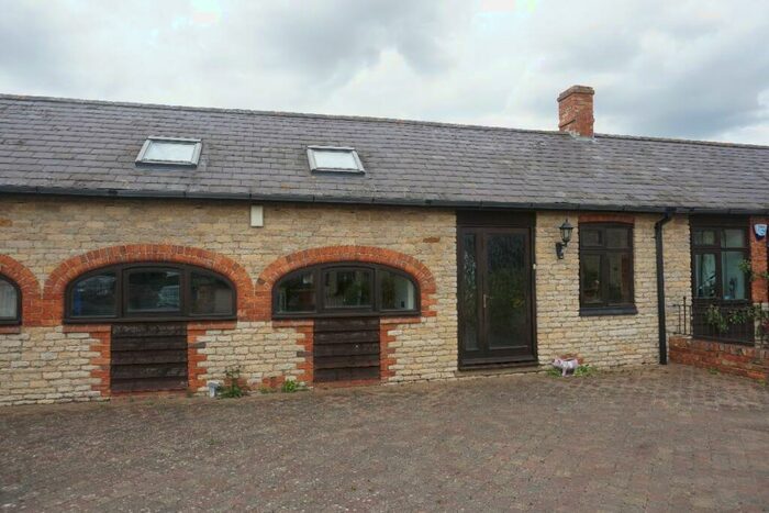 1 Bedroom Barn Conversion To Rent In Annexe Yew Tree Farm, Hanslope, MK19