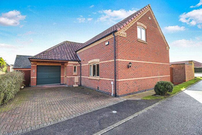 4 Bedroom Detached House For Sale In Honey Pot Close, Lincoln, LN2