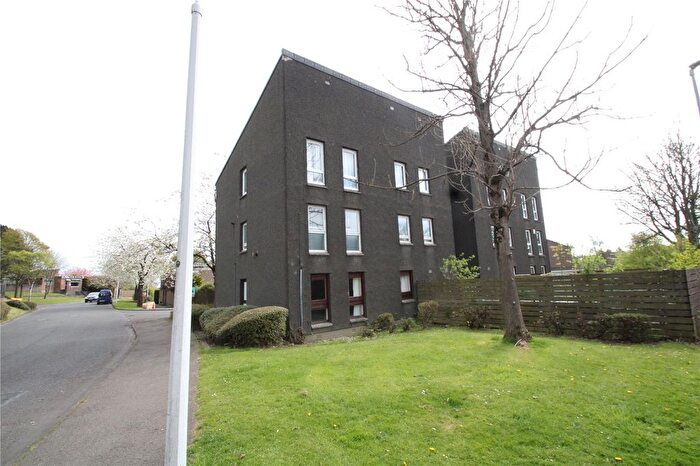 1 Bedroom Flat For Sale In Glen Isla Road, Kirkcaldy, Fife, KY2