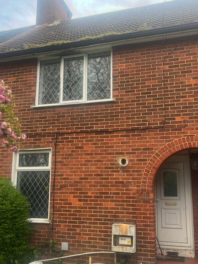 2 Bedroom Terraced House To Rent In Dagenham, Essex, RM8