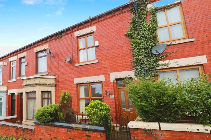 2 Bedroom Terraced House To Rent In Ripponden Road, Oldham, OL1