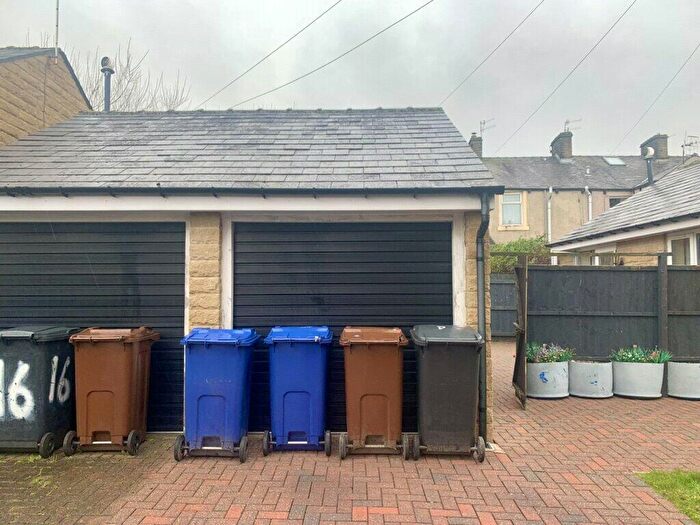 2 Bedroom Bungalow To Rent In Higher Peel Street, Oswaldtwistle, BB5