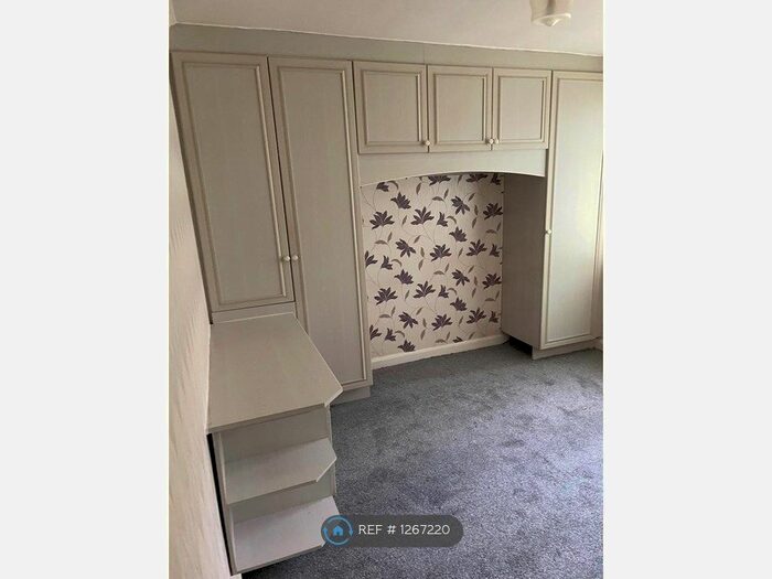 3 Bedroom Detached House To Rent In Leroy Drive, Manchester M9