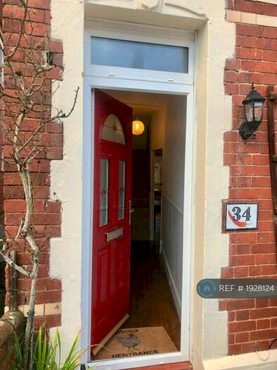 2 Bedroom Semi-Detached House To Rent In Maple Road, Exeter, EX4