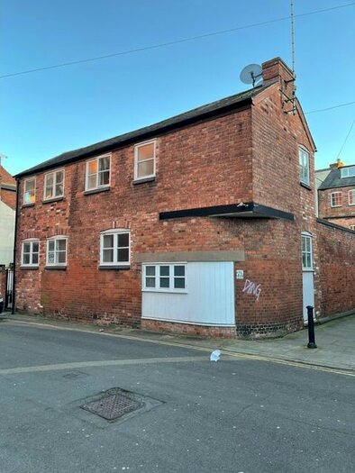 5 Bedroom Flat To Rent In Warwick Street, Leamington Spa, CV32