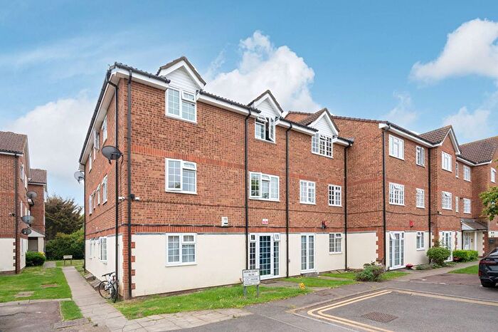 1 Bedroom Flat To Rent In Wilkins Close, Mitcham, CR4