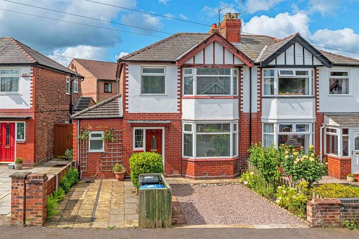 3 Bedroom Semi-Detached House To Rent In Windsor Drive, Grappenhall, Warrington, WA4