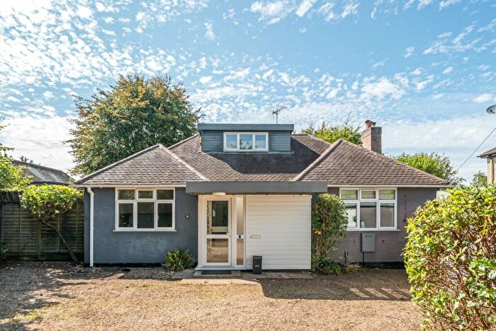 3 Bedroom Bungalow For Sale In Chalk Lane, East Horsley, KT24