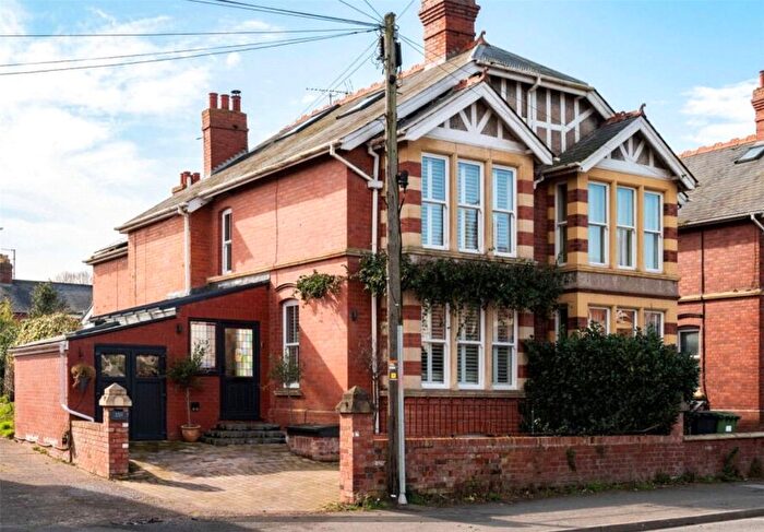 4 Bedroom Semi-Detached House For Sale In Whitecross Road, Hereford, Herefordshire, HR4