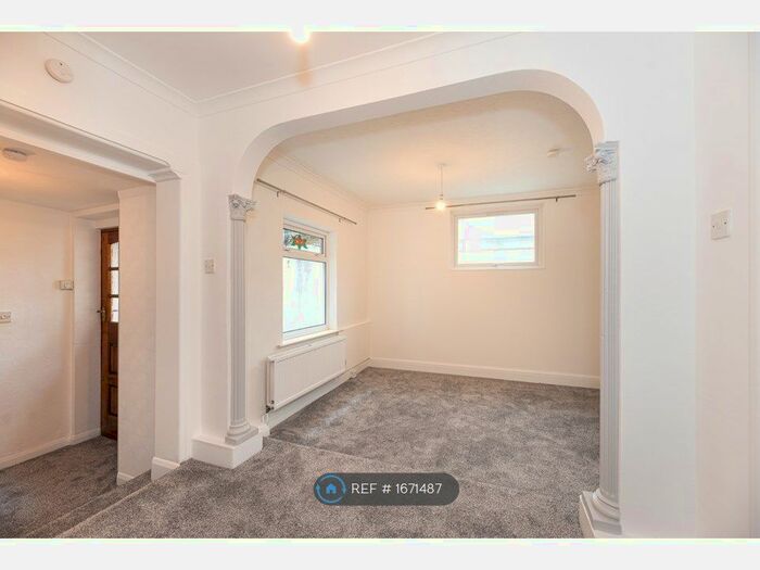 2 Bedroom Flat To Rent In Brockley Road, London, SE4