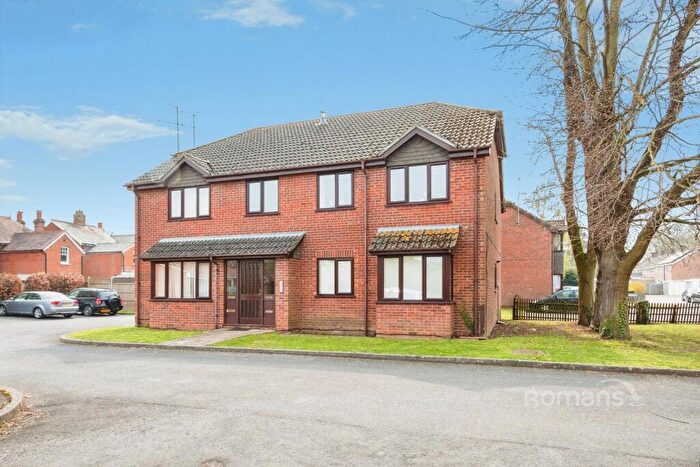 1 Bedroom Flat To Rent In Kingsvale Court, Pittard Road, Basingstoke, RG21