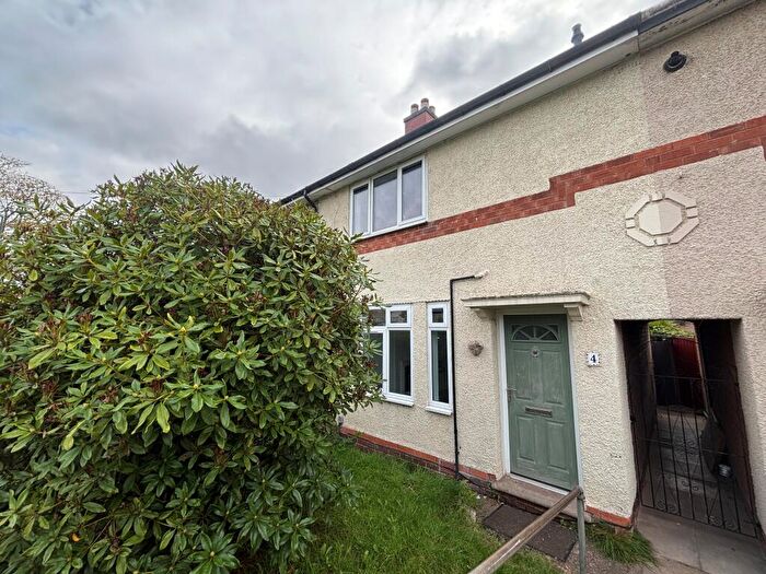 3 Bedroom House To Rent In Shilton Grove, Birmingham, B29