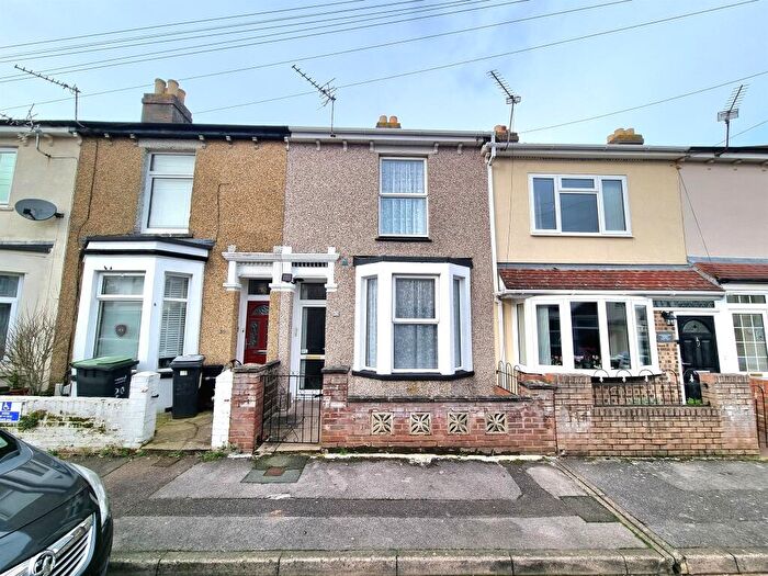 3 Bedroom Terraced House For Sale In Mortimore Road, Gosport, PO12