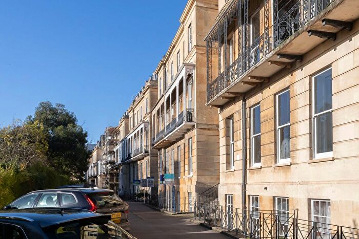 1 Bedroom Flat To Rent In Lansdown Place, Cheltenham, GL50