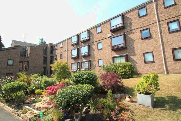 1 Bedroom Flat To Rent In Outwood Lane, Horsforth, Leeds, West Yorkshire, LS18