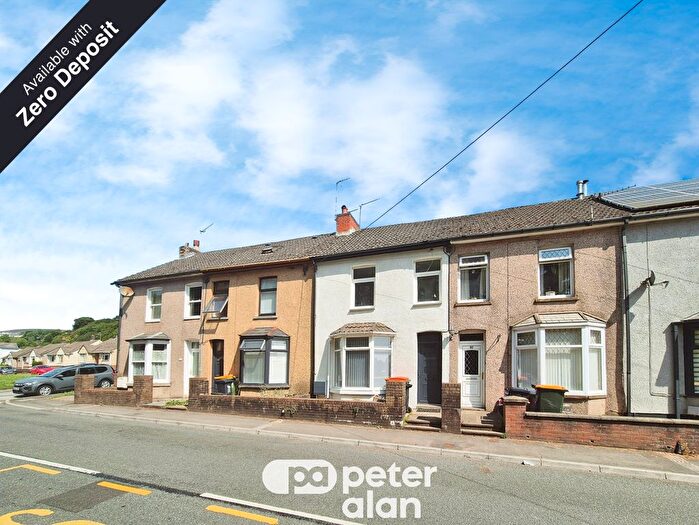 3 Bedroom Property To Rent In Risca Road, Rogerstone, Newport, NP10