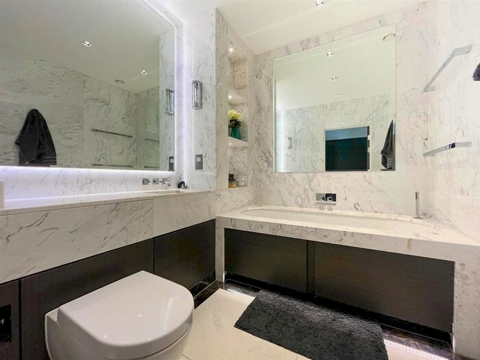 2 Bedroom Flat To Rent In Quayside House, Kew Bridge Road, TW8