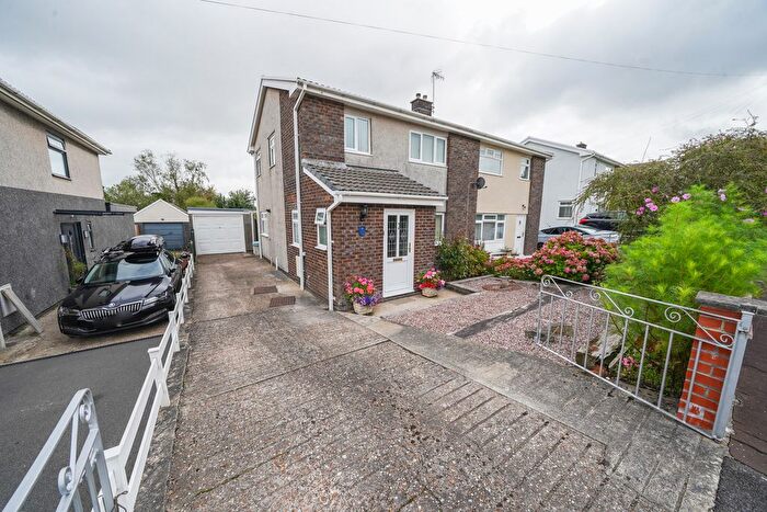 3 Bedroom Semi-Detached House For Sale In Elba Street, Swansea, SA4