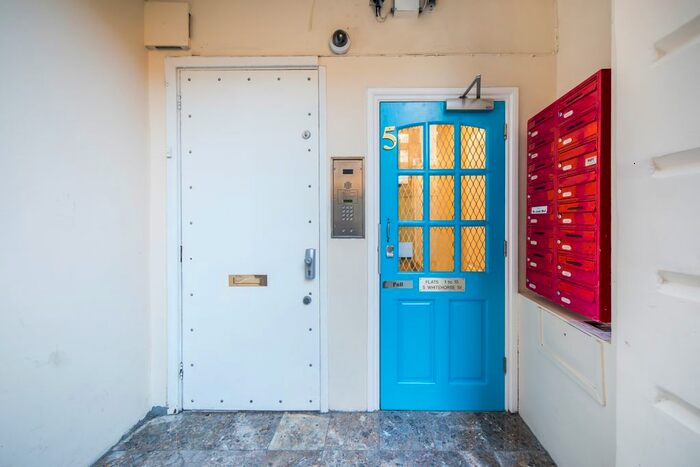 1 Bedroom Flat To Rent In White Horse Street, London, W1J