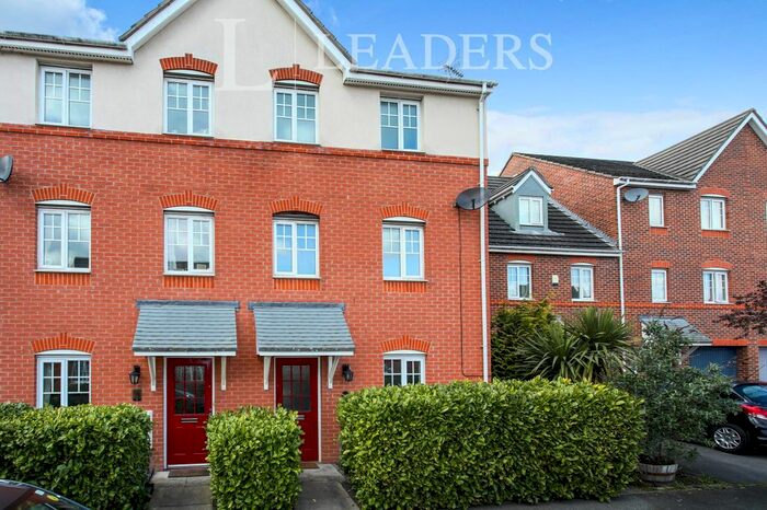 4 Bedroom Semi-Detached House To Rent In Bateman Close, Crewe, CW1