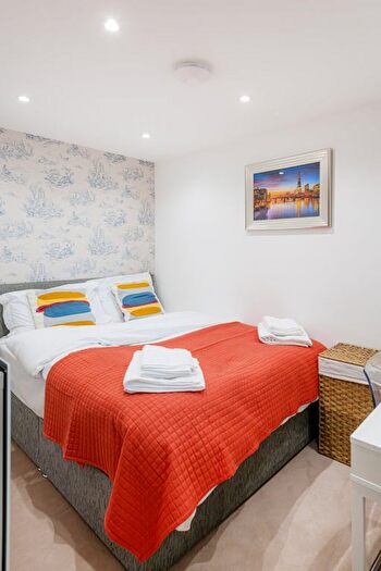 1 Bedroom Flat For Sale In Lisson Grove, London, NW1