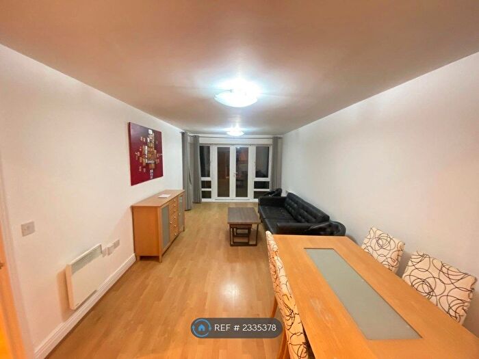 1 Bedroom Flat To Rent In St. Davids Square, London, E14