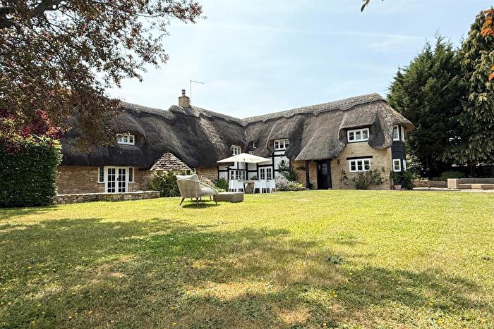 4 Bedroom House For Sale In Gotherington, Cheltenham, GL52