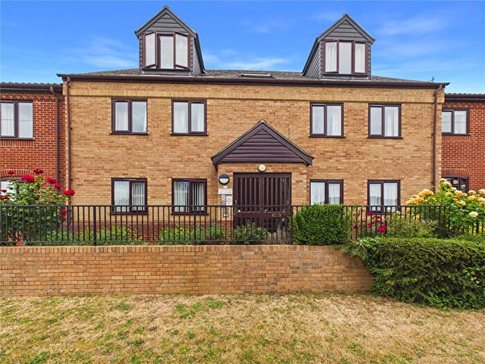 2 Bedroom Apartment For Sale In Tanyard Court, Station Road, Woodbridge, Suffolk, IP12