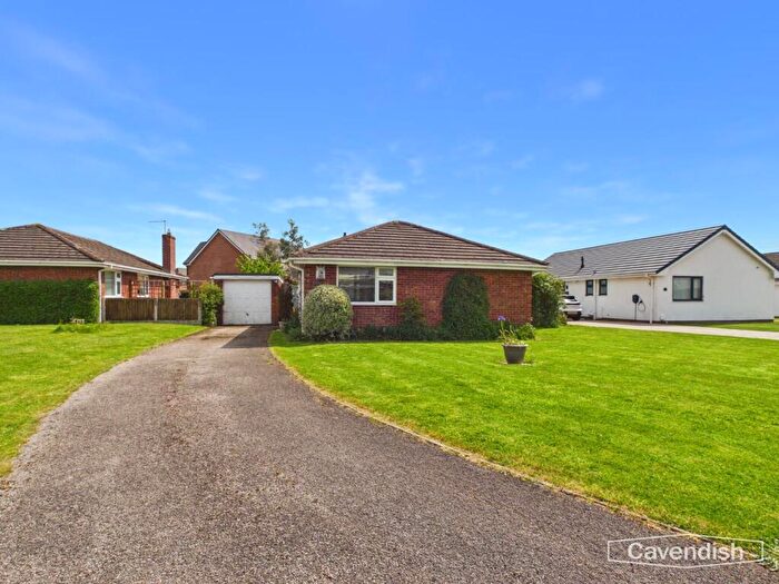 3 Bedroom Detached Bungalow For Sale In Trevalyn Way, Rossett, Wrexham, LL12