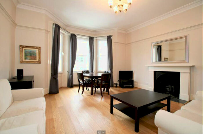 2 Bedroom Apartment To Rent In Gloucester Place, Marylebone, London, NW1