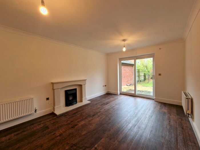 5 Bedroom Detached House To Rent In Farnell Drive, Stratford-Upon-Avon, CV37