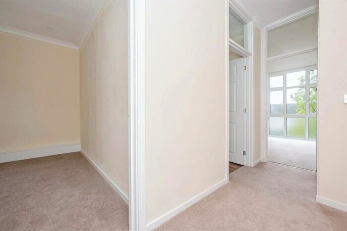 1 Bedroom Retirement Property To Rent In Southdowns Retirement Village, South Darenth, DA4