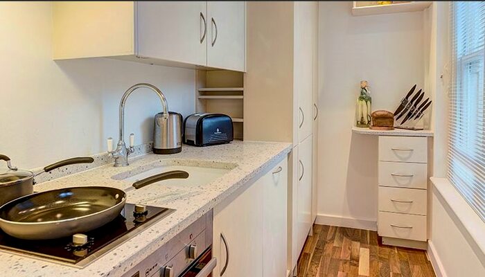 1 Bedroom Flat To Rent In Hill Street, London, W1J