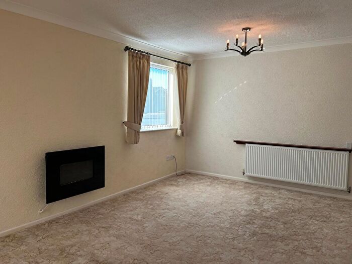 2 Bedroom Bungalow To Rent In Beaumont Gardens, Melton Mowbray, LE13