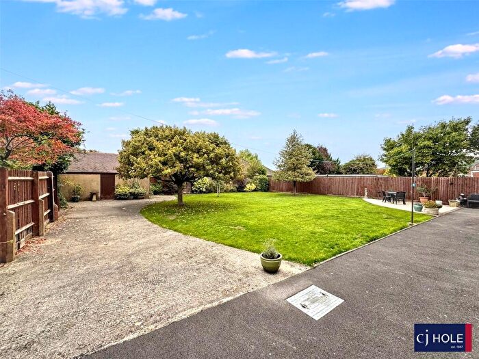 5 Bedroom Detached House For Sale In Churchdown Lane, Hucclecote, Gloucester, GL3