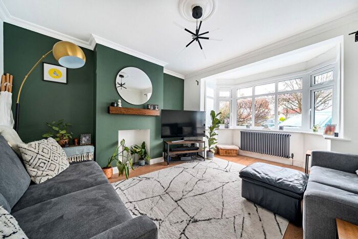 3 Bedroom Semi-detached House For Sale In Cherry Tree Walk, West Wickham, BR4