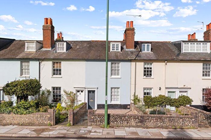 3 Bedroom Terraced House To Rent In Orchard Street, Chichester, PO19