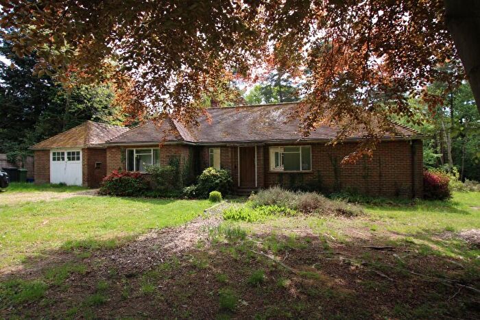 2 Bedroom Detached Bungalow For Sale In Location Location Location, GU35