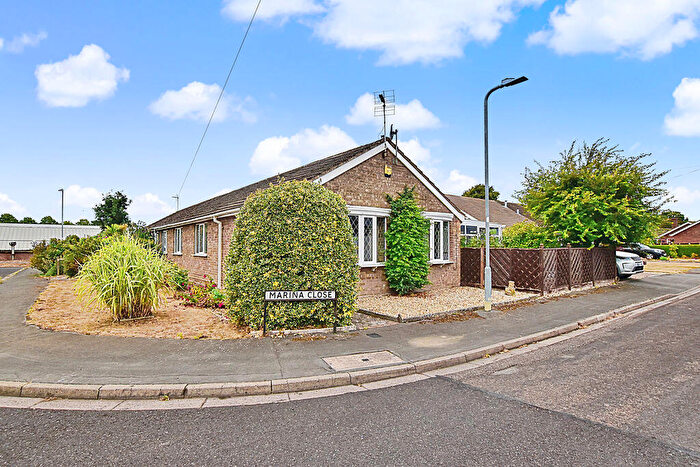3 Bedroom Semi-Detached Bungalow For Sale In Marina Close, Waddington, LN5