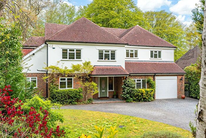 5 Bedroom Detached House For Sale In Bishops Road, Tewin, Welwyn, AL6