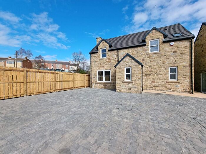 3 Bedroom Detached House For Sale In Old School Close, Rowlands Gill, NE39