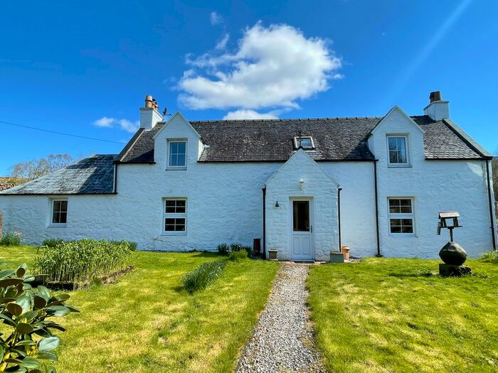 3 Bedroom Farmhouse For Sale In Kinloch Farm House, Sleat, IV43