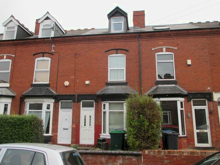 3 Bedroom Terraced House To Rent In Lightwoods Road, Smethwick, B67