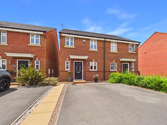 3 Bedroom Semi Detached House For Sale In Clifton Drive, Littleover, DE23