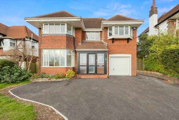 4 Bedroom Detached House To Rent In Surrenden Road, BN1